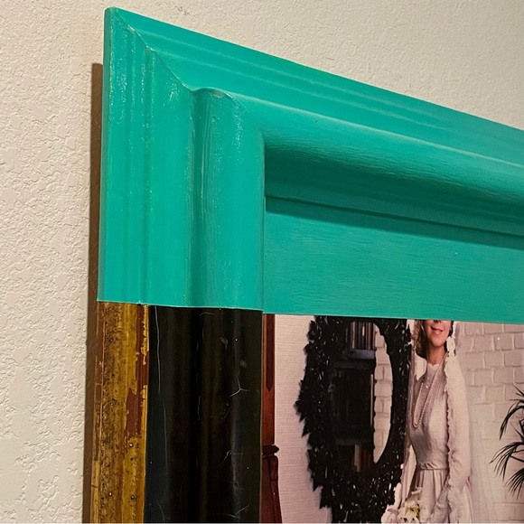 Turquoise Dip Dyed Art: Antique Frame with Photo of Vintage 70s Bride - Picture 4 of 8